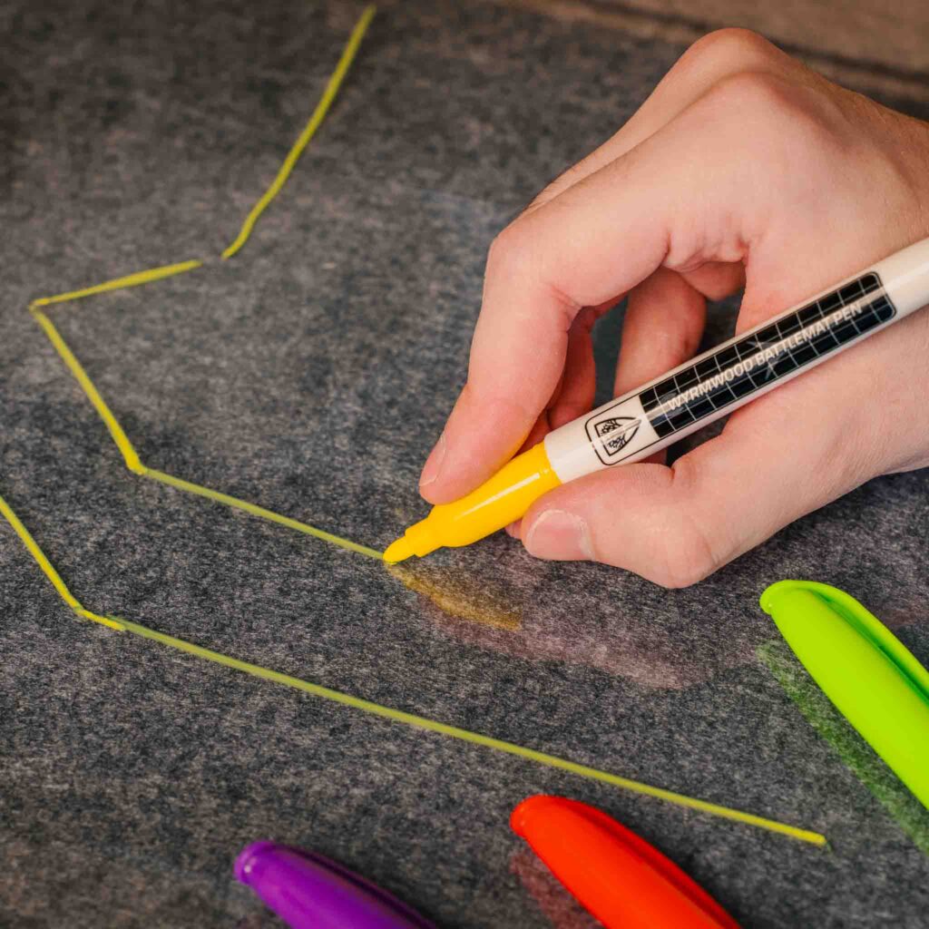 Wet Erase Markers (Set of 8) by Wyrmwood