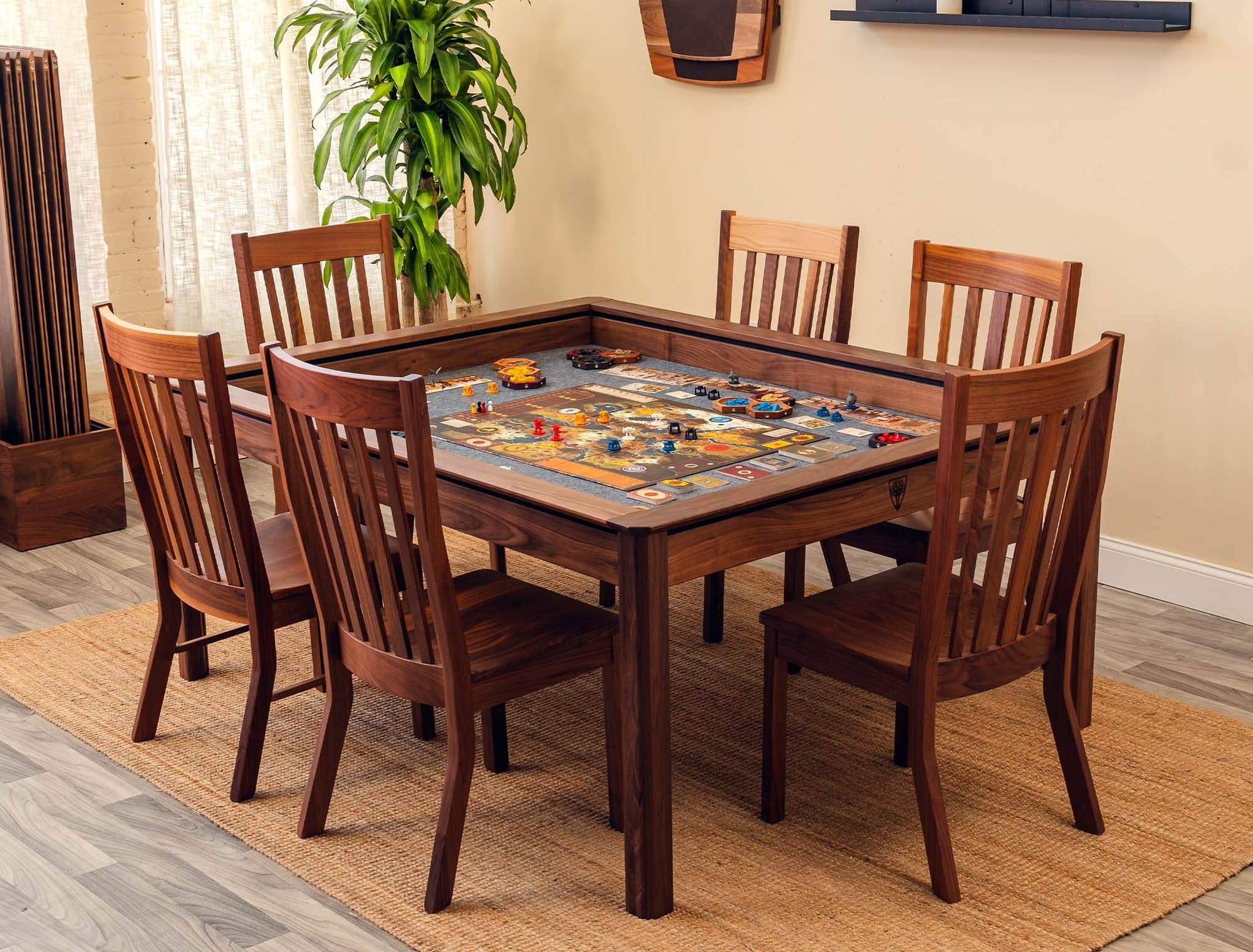 mgt-walnut-game-2000x1520