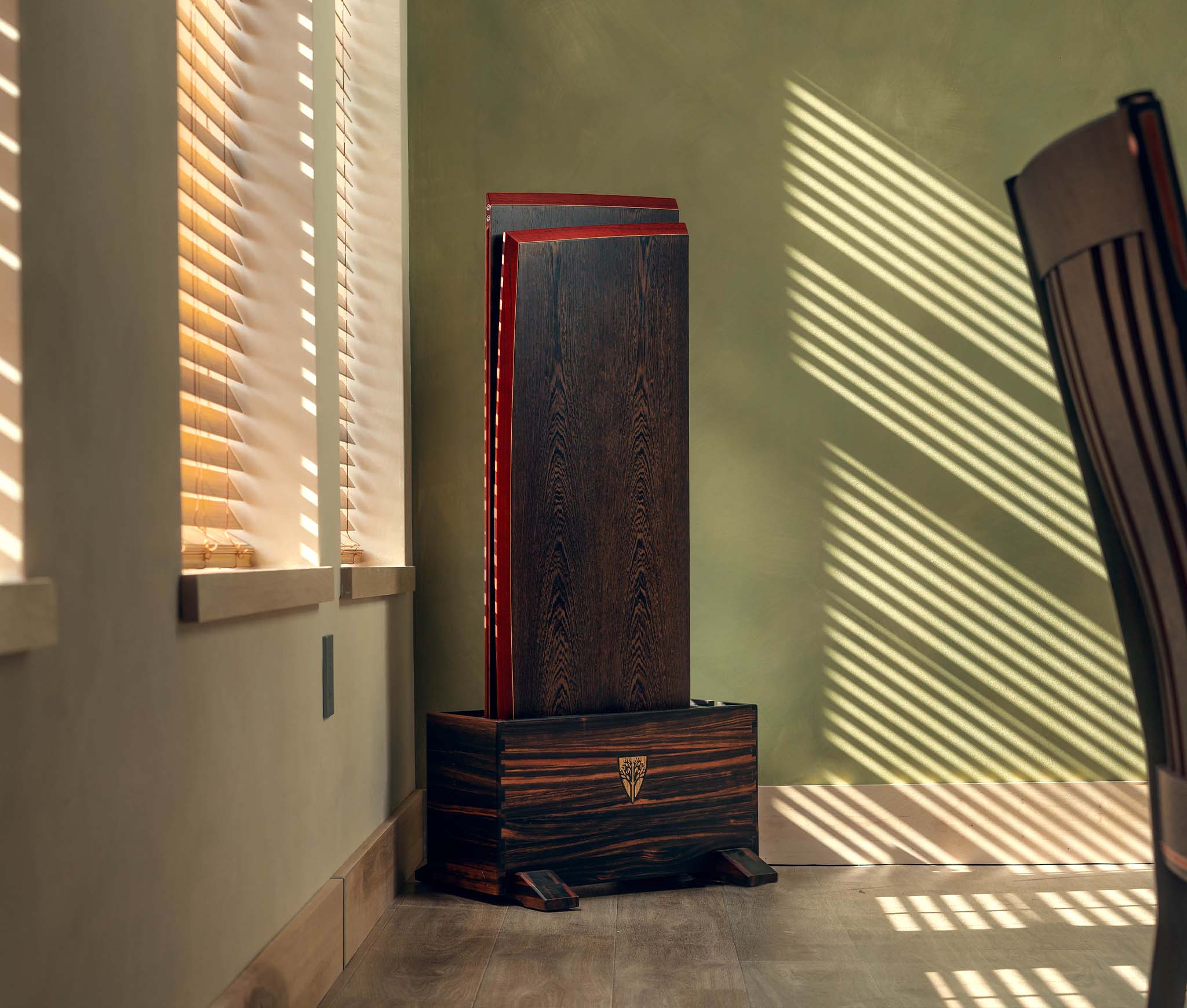 the-prophecy-signature-series-rouge-table-topper-block