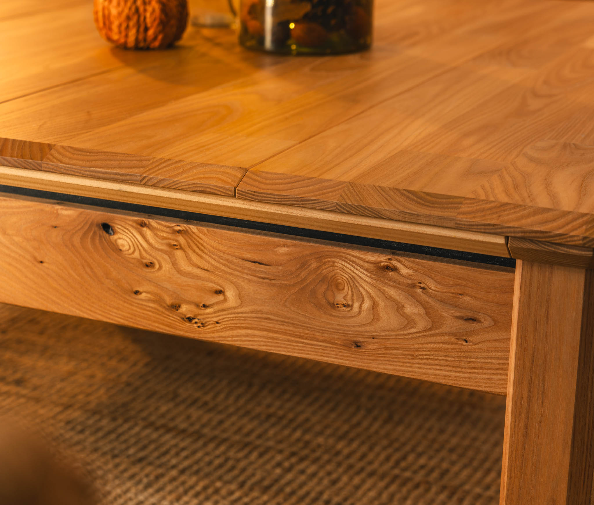Rustic Elm gaming table
