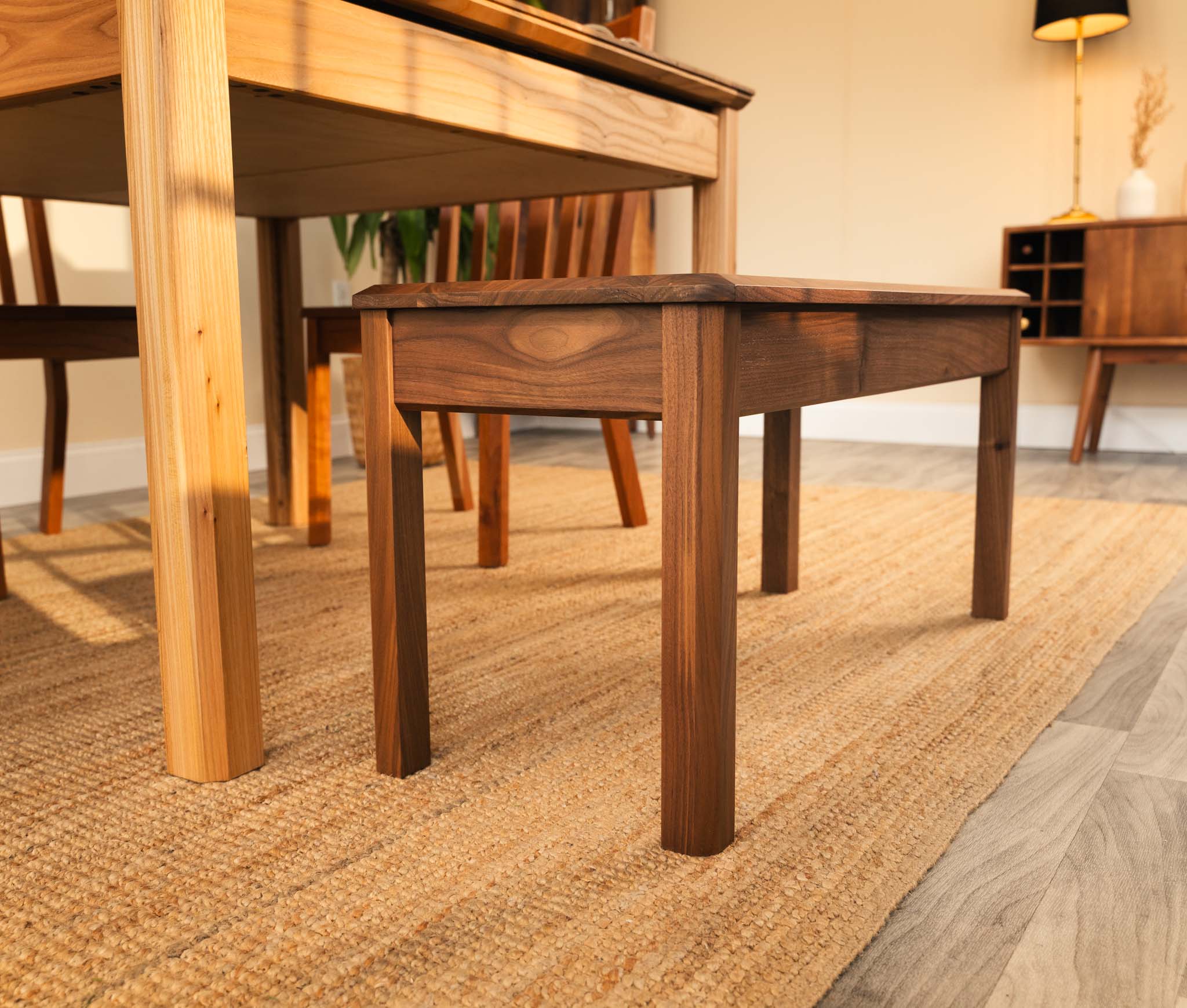 mgt-bench-small-walnut-gallery-04