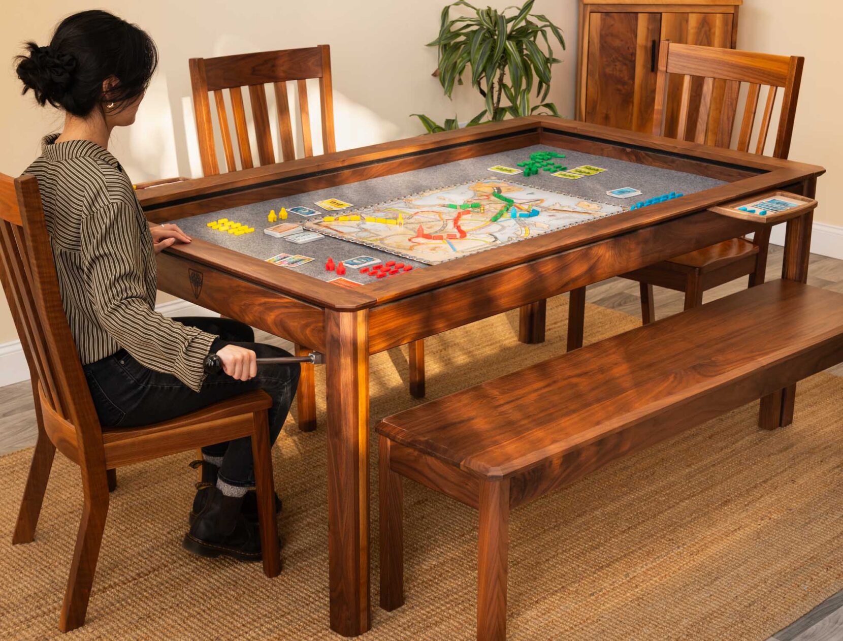 Table for Four with Lift Kit | Wyrmwood