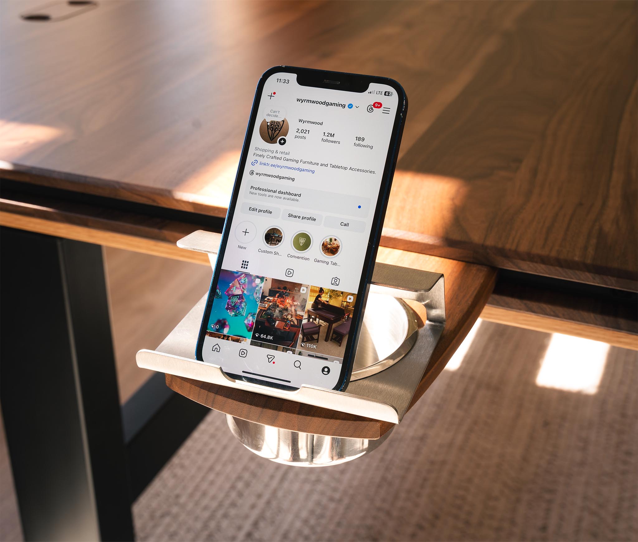 phone-holder-accessory-cover