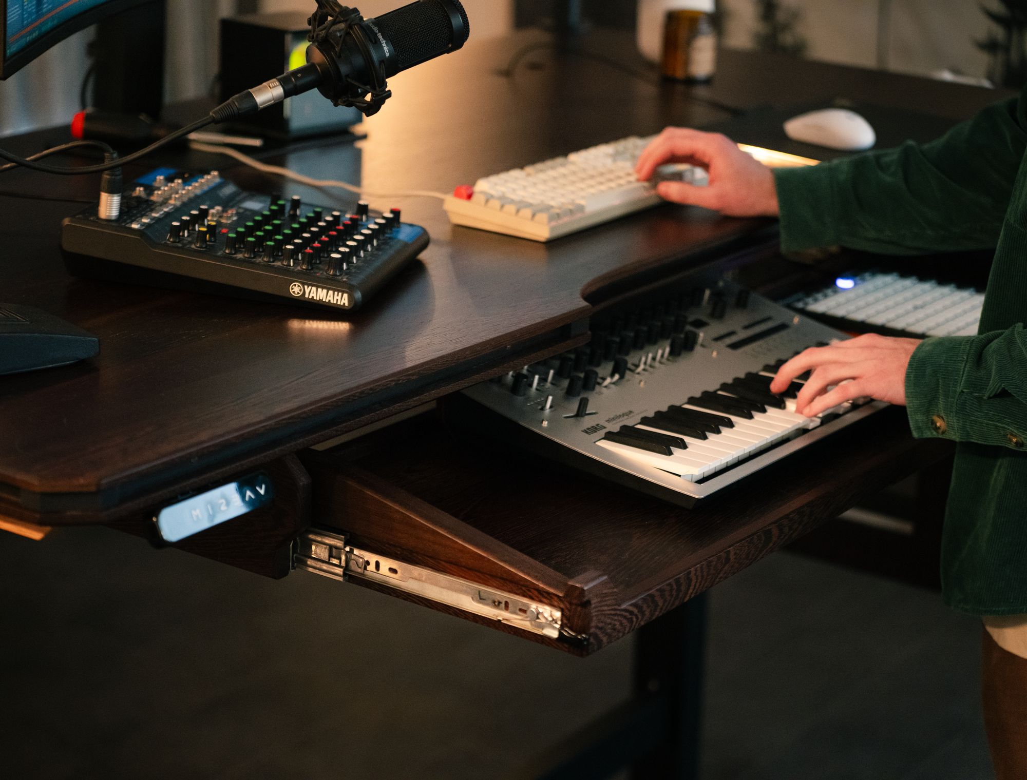 Wyrmwood Desk - Wenge