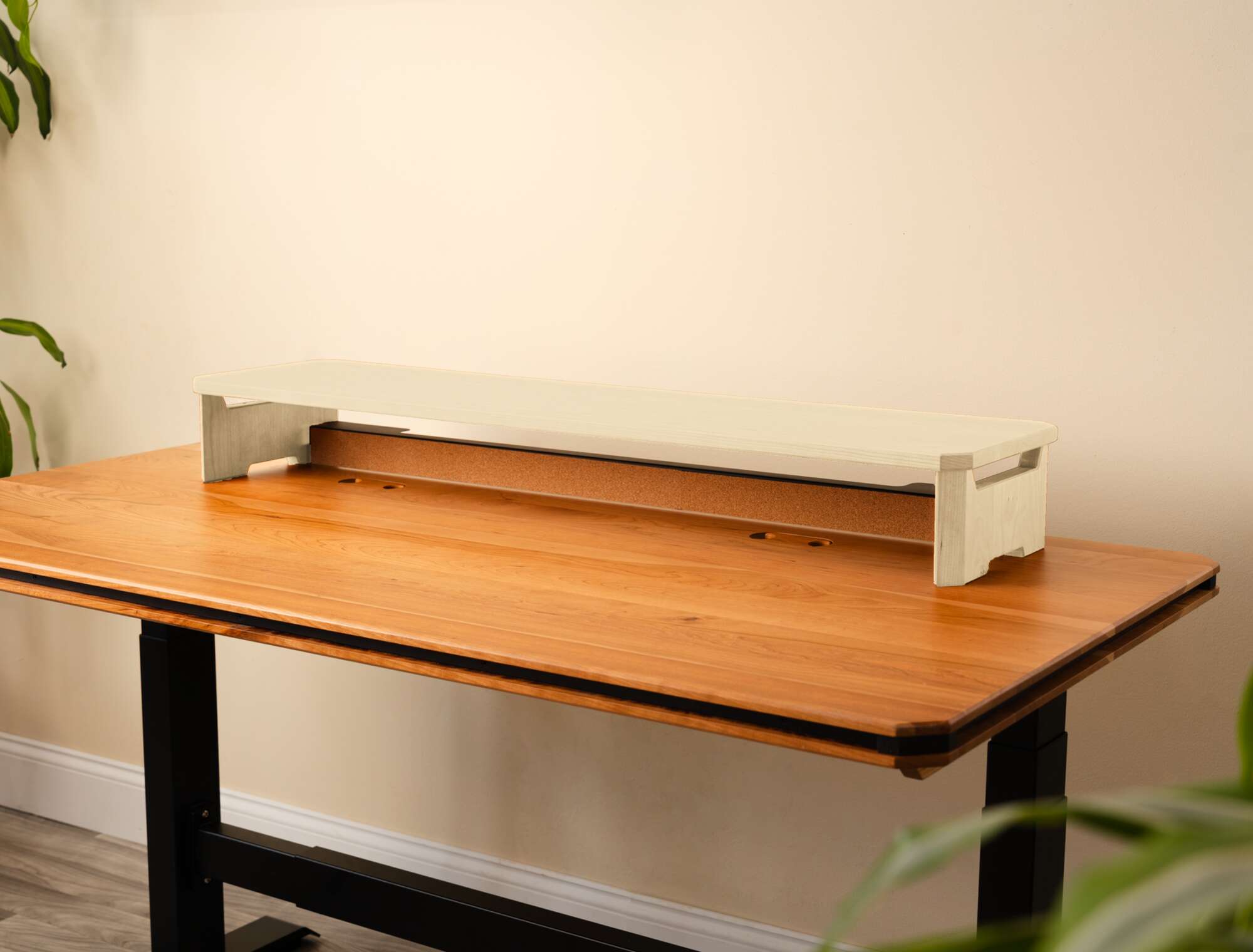 Monitor Ledge 1_Maple